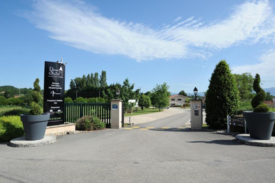 Domaine De Suzel Hotel Vignieu Bagian luar foto