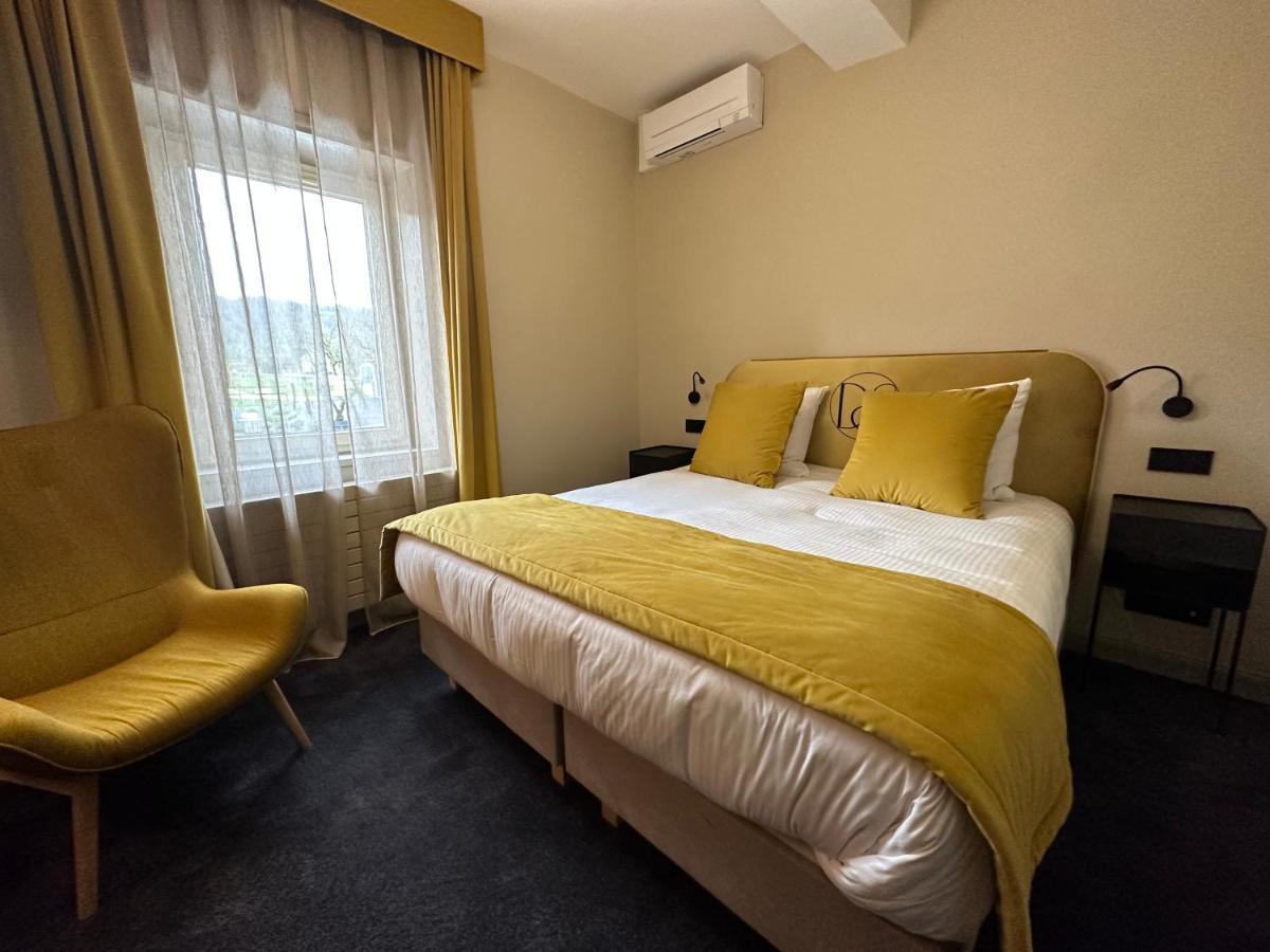 Domaine De Suzel Hotel Vignieu Bagian luar foto